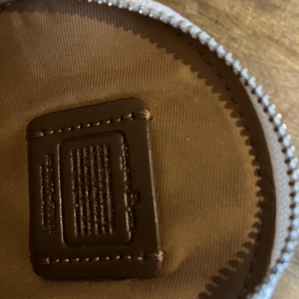 Coach Ms. PAC-MAN Round Coin Purse Wallet with Chain - Picture 4 of 7